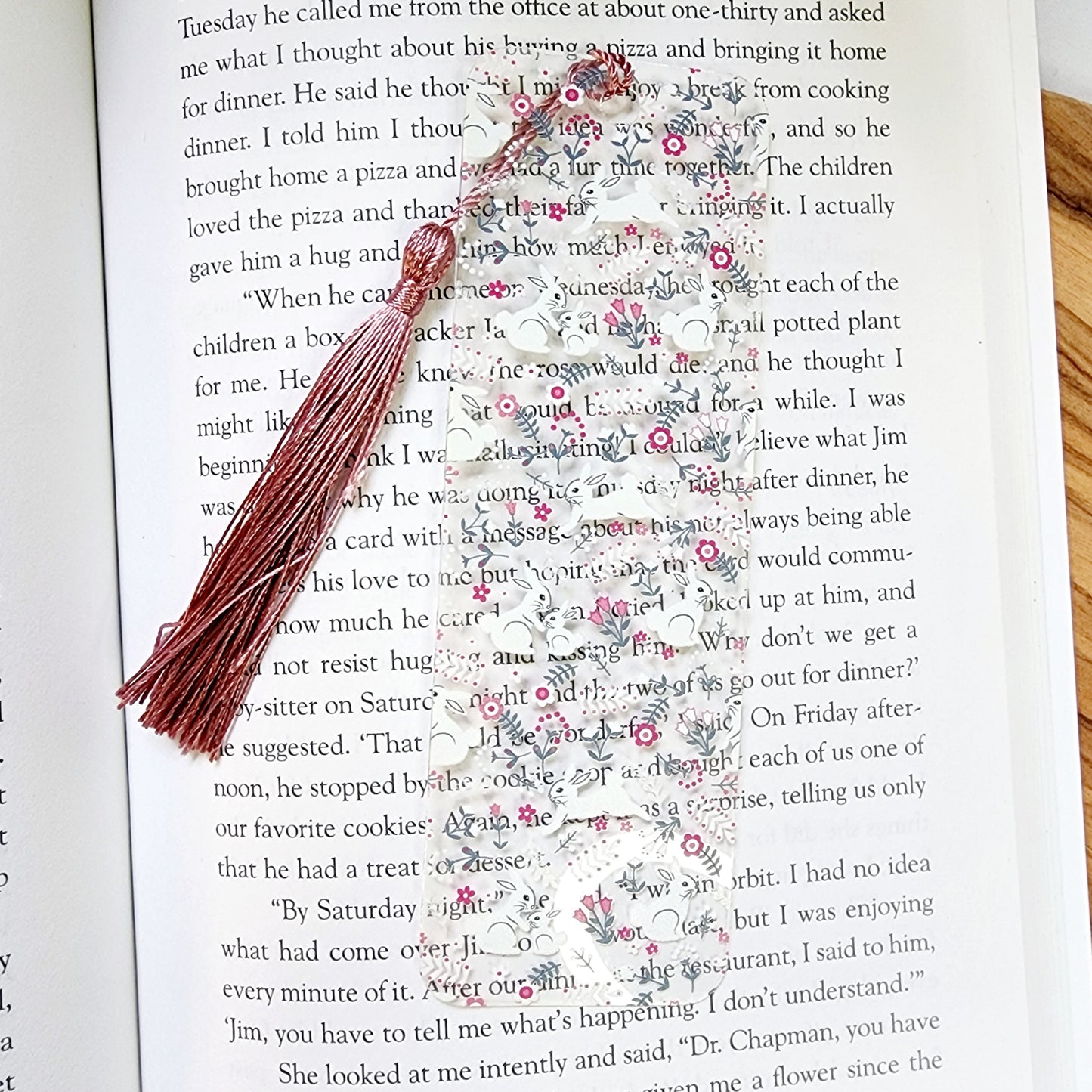 Flexible Acrylic Bookmark Rabbit with Flowers with Tassel