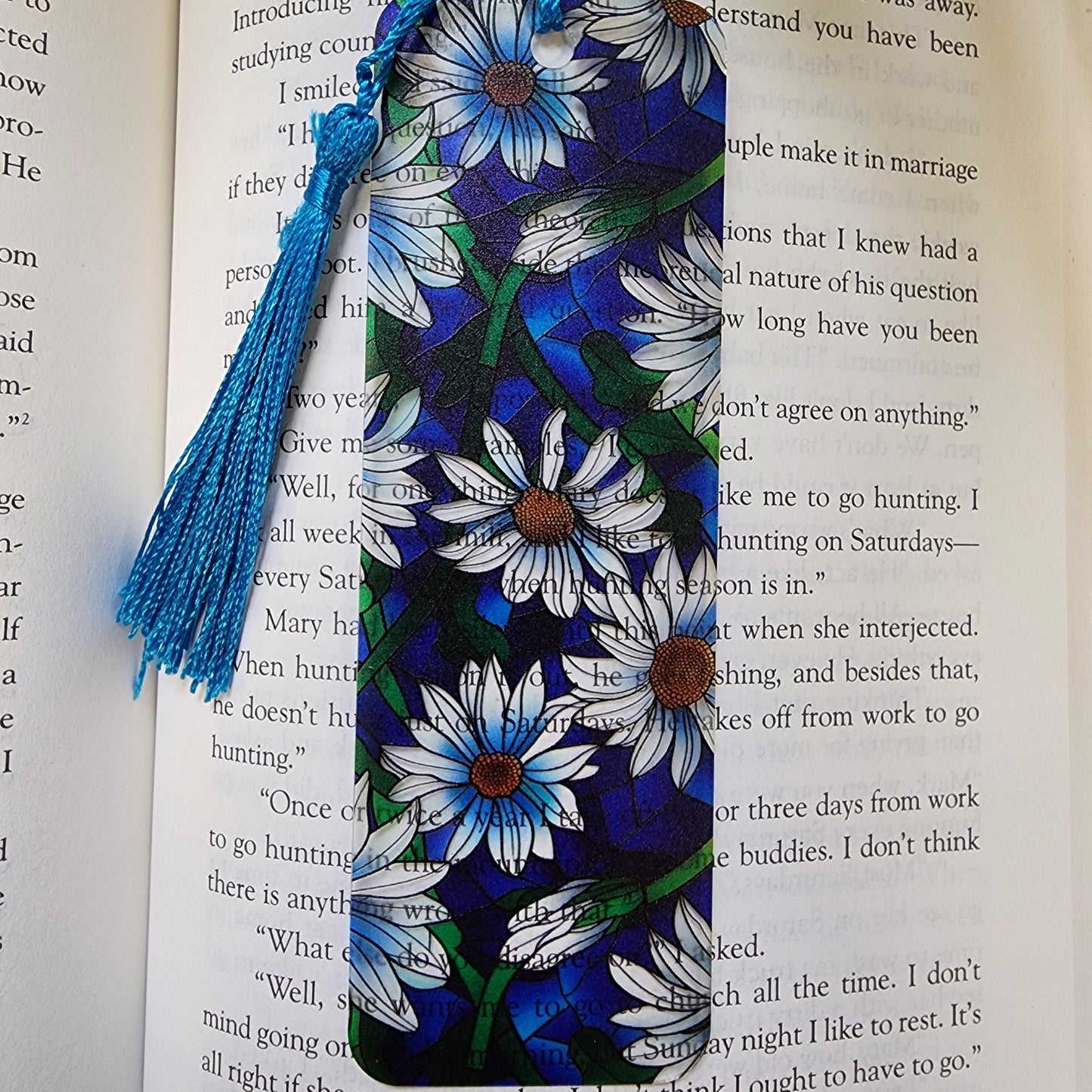 Daisies Bookmark with Tassel for book lover gift for bookworm