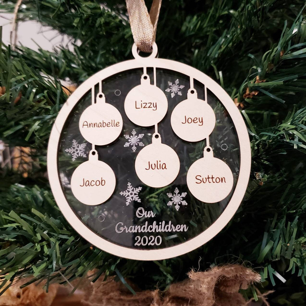Personalized Grandchildren Christmas Ornament: Maple & Acrylic Family Gift