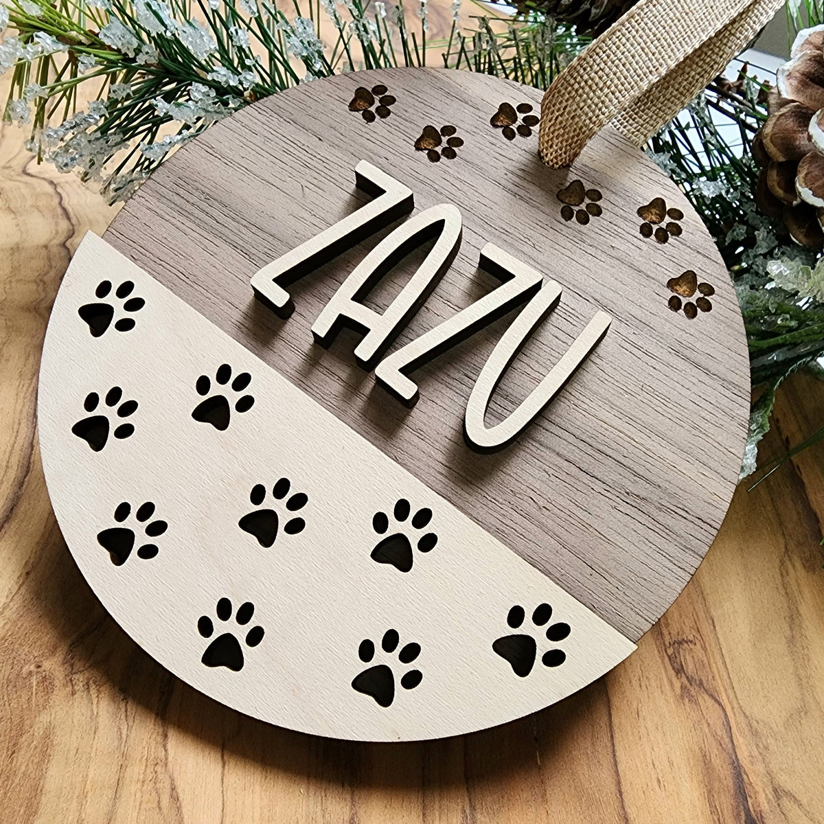 Personalized Pet Name Ornament – Custom Dog or Cat Paw Prints