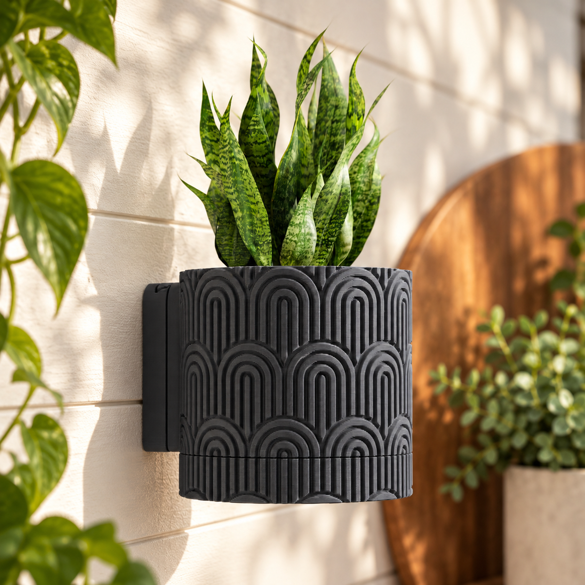 3D Printed Wall Planter with Drainage, Modern Indoor Hanging Plant Pot, Geometric Wall Decor, Unique Plant Gift