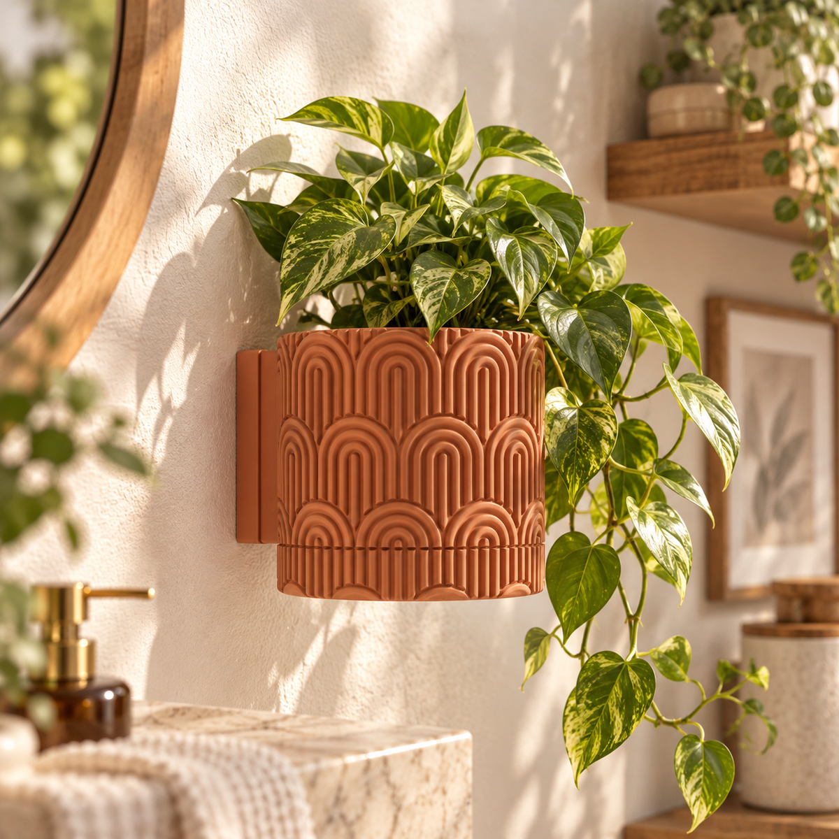3D Printed Wall Planter with Drainage, Modern Indoor Hanging Plant Pot, Geometric Wall Decor, Unique Plant Gift